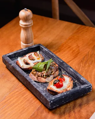 TRIO DE BRUSCHETTAS